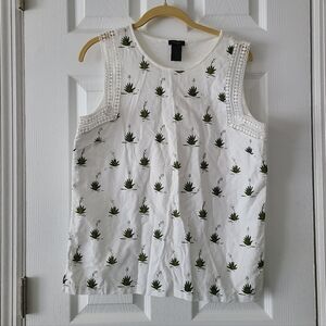 SALE! Ann Taylor Linen Blend Block Print Top